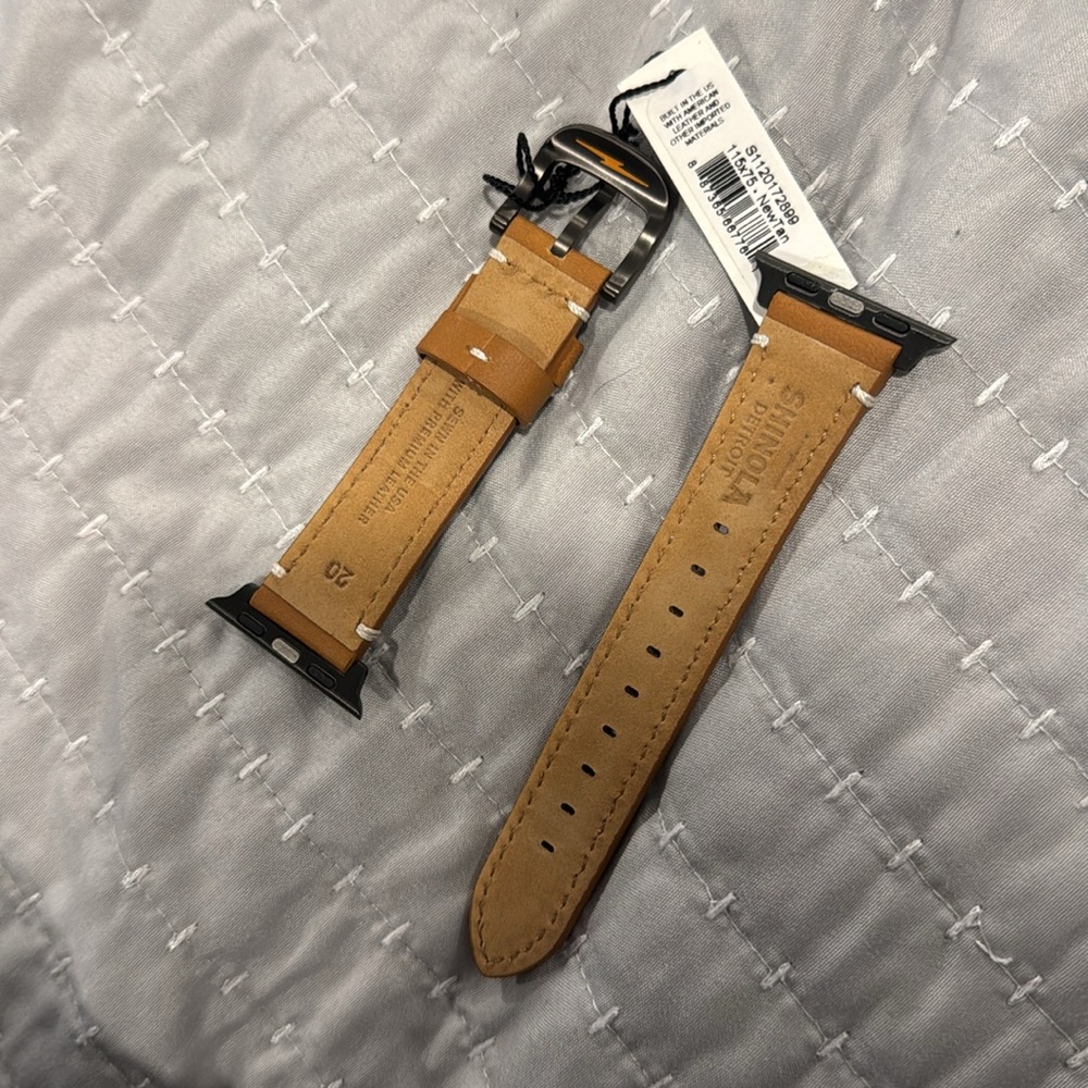 Shinola Leather Tan Apple Watch Strap 38/40mm - Picture 2 of 5